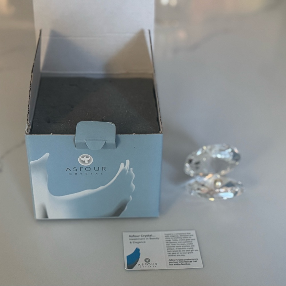 Asfour Crystal Figurine